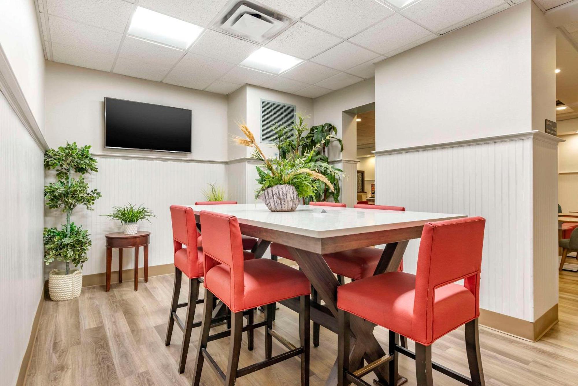 Comfort Suites Ocean City West West Ocean City Екстер'єр фото