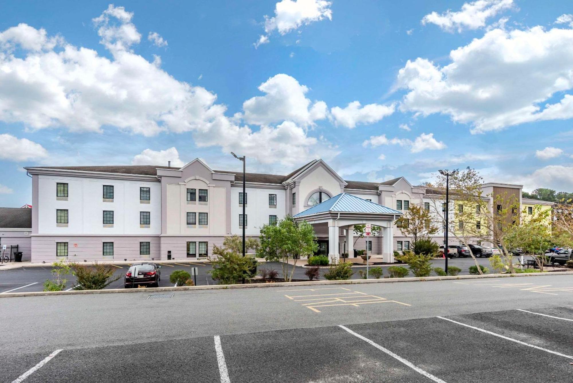 Comfort Suites Ocean City West West Ocean City Екстер'єр фото