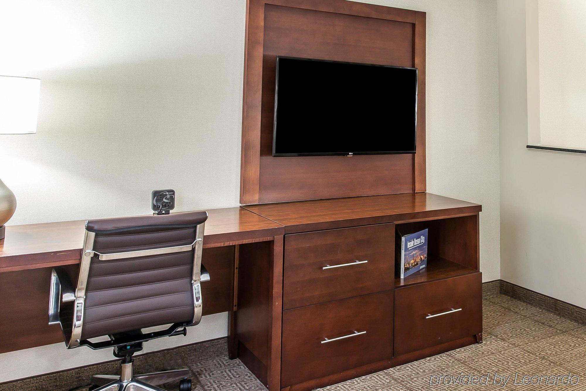 Comfort Suites Ocean City West West Ocean City Екстер'єр фото